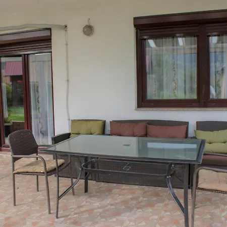 Elez Apartamento *