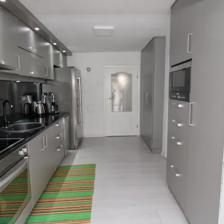 Elez Apartamento