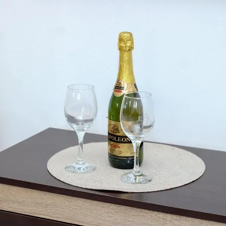 Elez アパート パレ